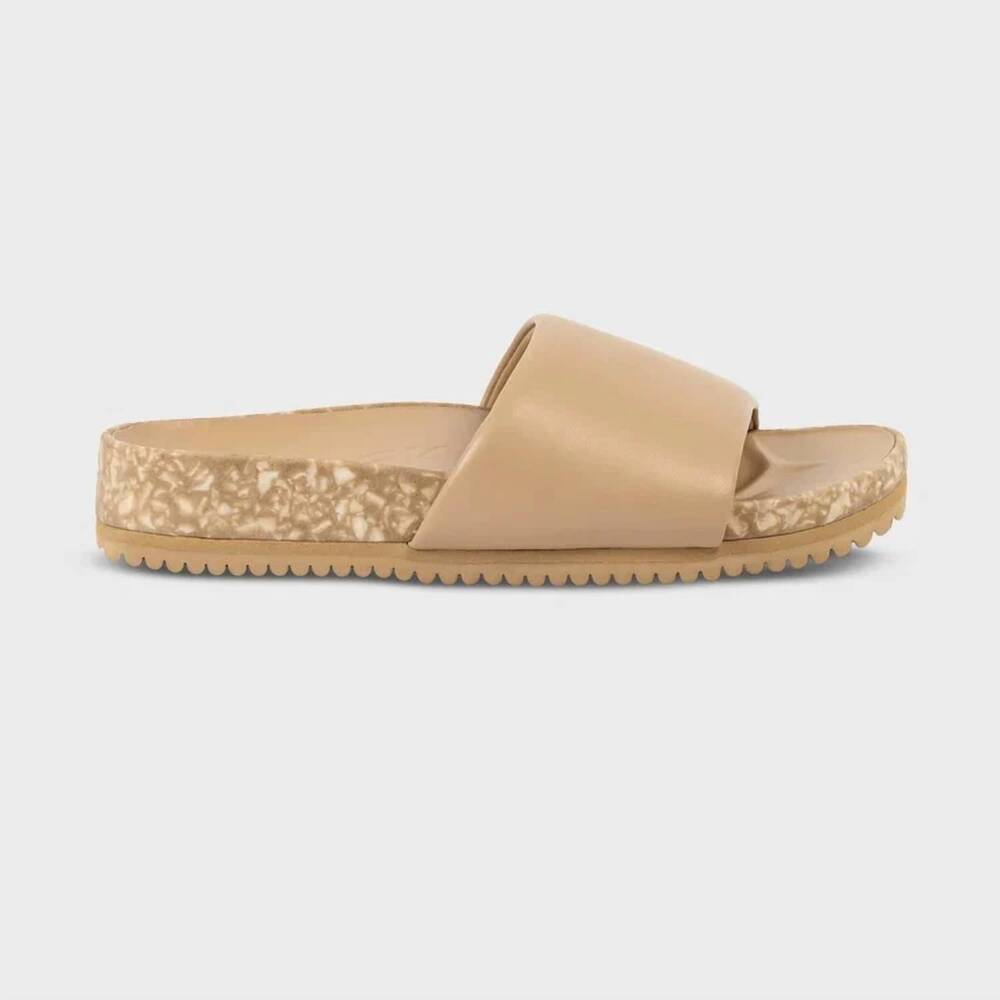 NEW FLEKS FOOTWEAR women's east beach lux sandal in sand